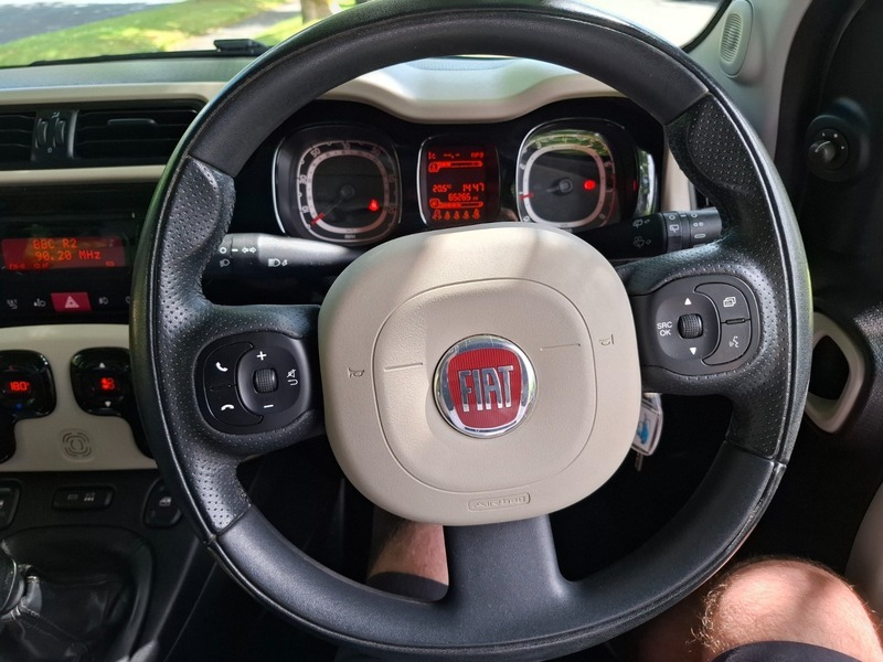 Fiat Panda 0.9 Twinair Lounge Dualogic Red #10