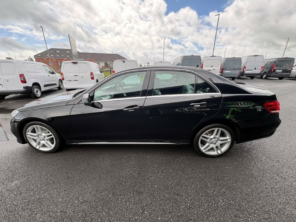 Mercedes-Benz E Class 2.1 E220 Blue Tec Amg Line 177 G-tronic  Black #4