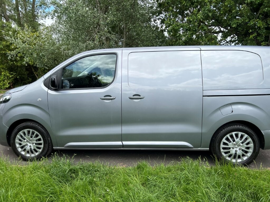 Vauxhall Vivaro 1.5 2700 Pro 120 L1h1 Grey #6