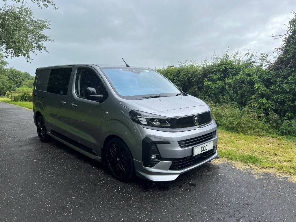 Vauxhall Vivaro F3100 2.2 Gs 180 Double Cab In Van Grey