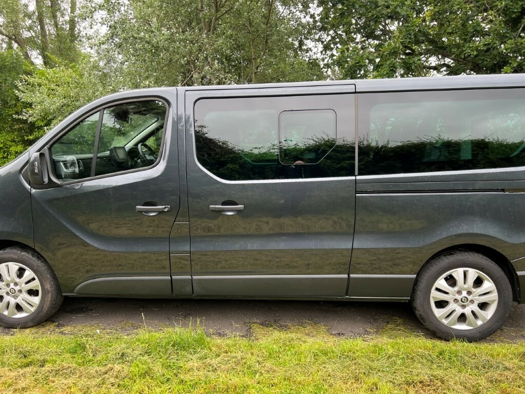 Renault Trafic 2.0 Dci Ll30 Extra People Carrier 170 Edc L2h1 Grey #6