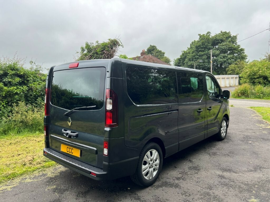 Renault Trafic 2.0 Dci Ll30 Extra People Carrier 170 Edc L2h1 Grey #3