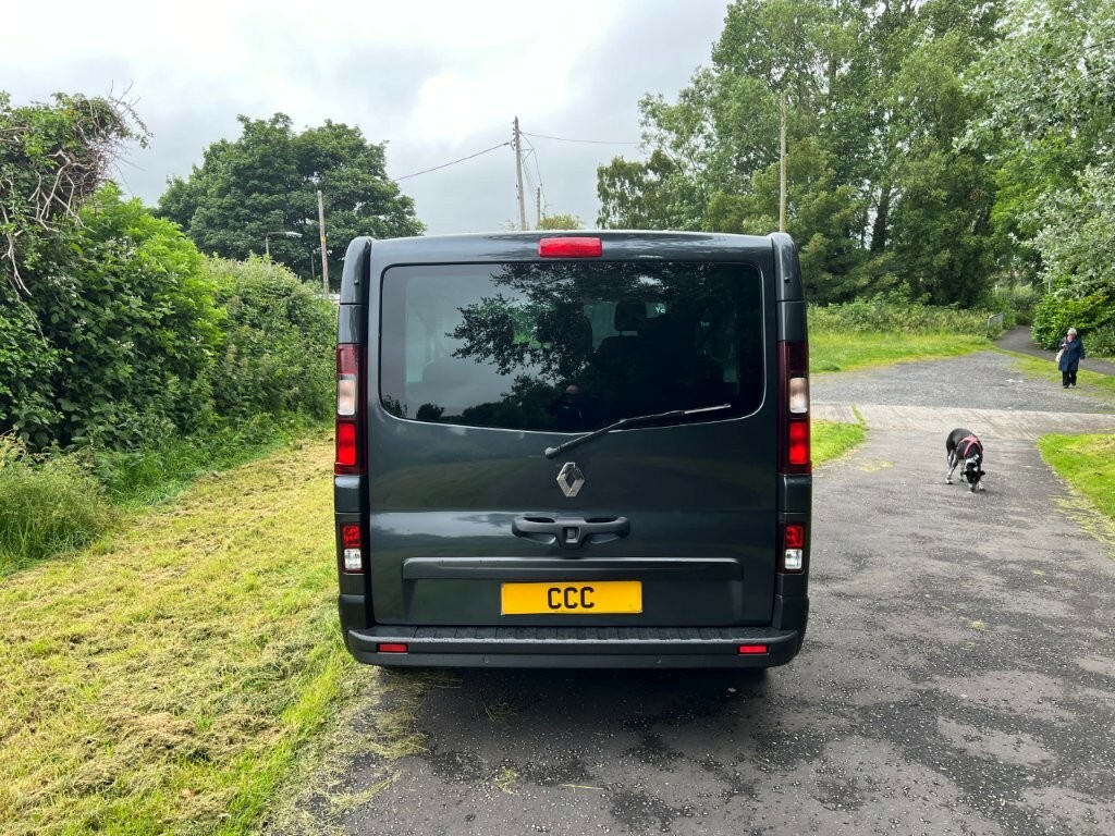 Renault Trafic 2.0 Dci Ll30 Extra People Carrier 170 Edc L2h1 Grey #4