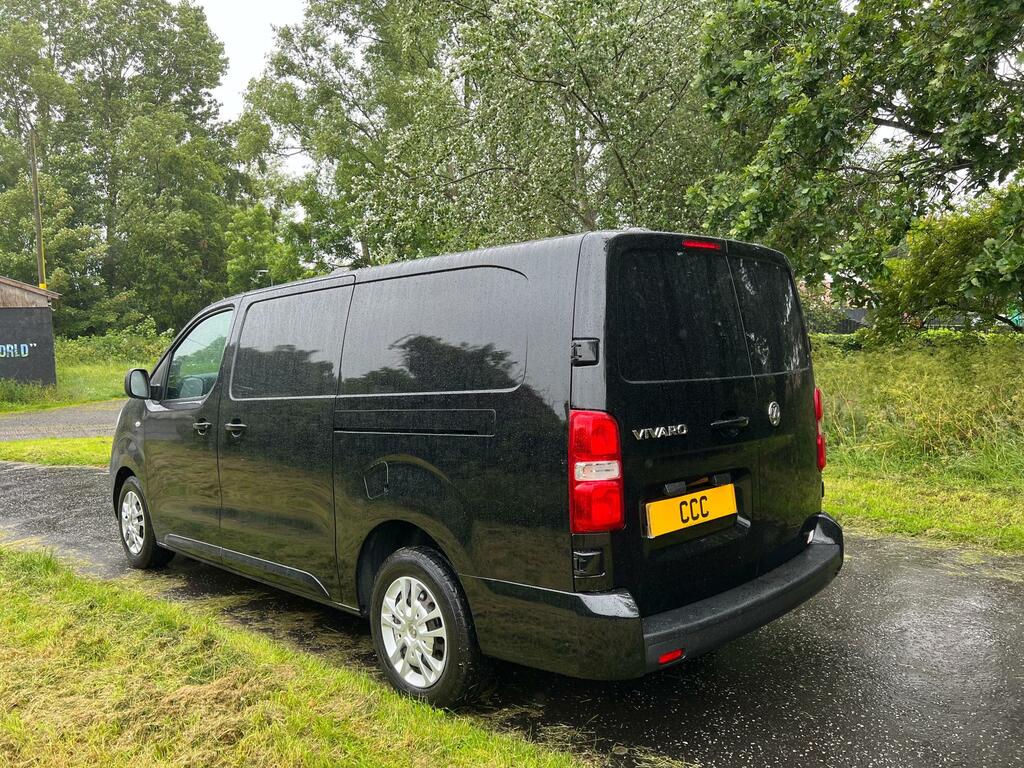 Vauxhall Vivaro 2900 1.5D Sportive 100Ps L2h1 Grey #4