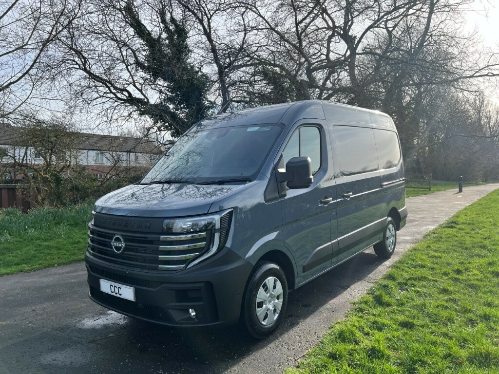 Nissan InterStar 2.0 Dci 35 150Tekna L2h2 5 Year Warranty Grey #6