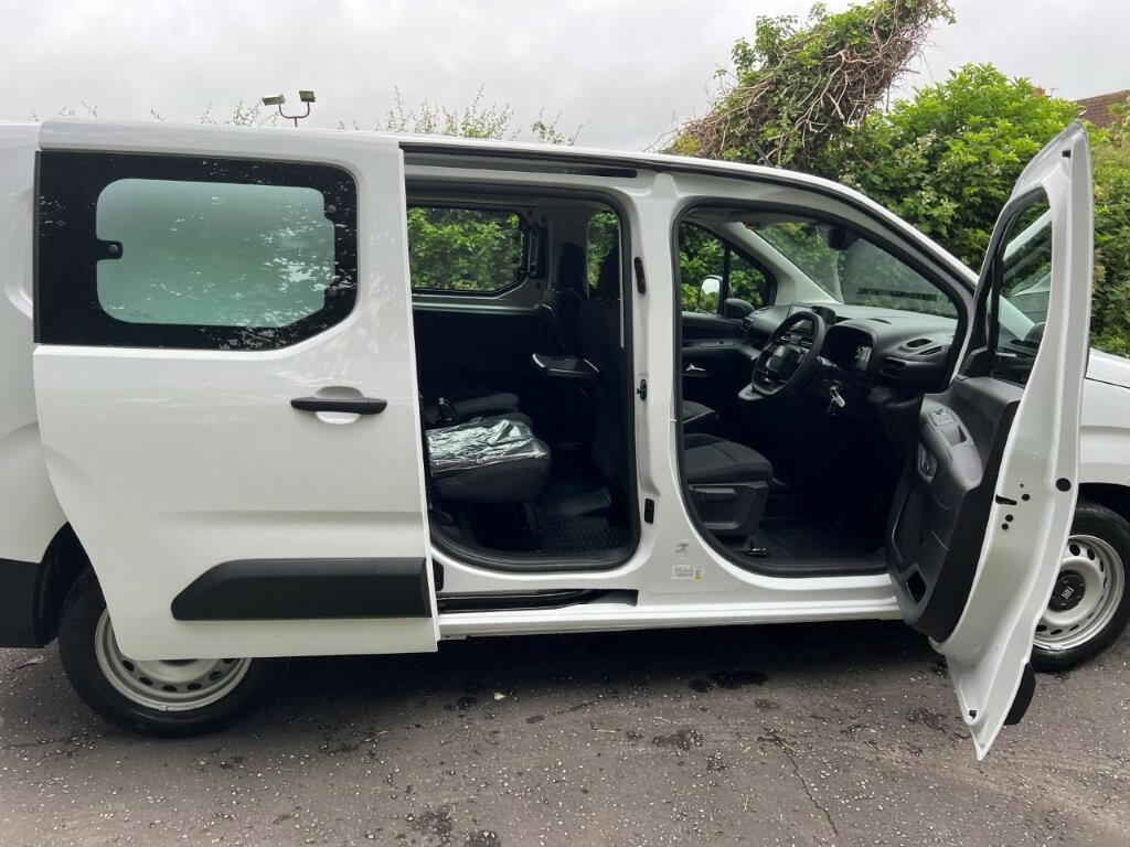 Fiat Doblo 1.5 Multijet3 1000Kg Combi Van Double Cab 6Dr Dies White #13