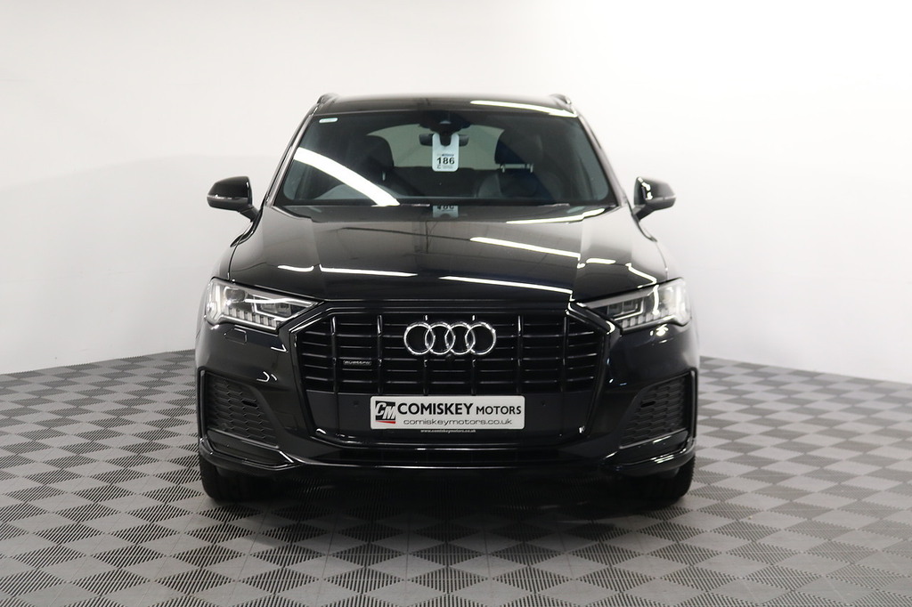 Audi Q7 Tdi V6 S Line Quattro GJ24NLD Black #2