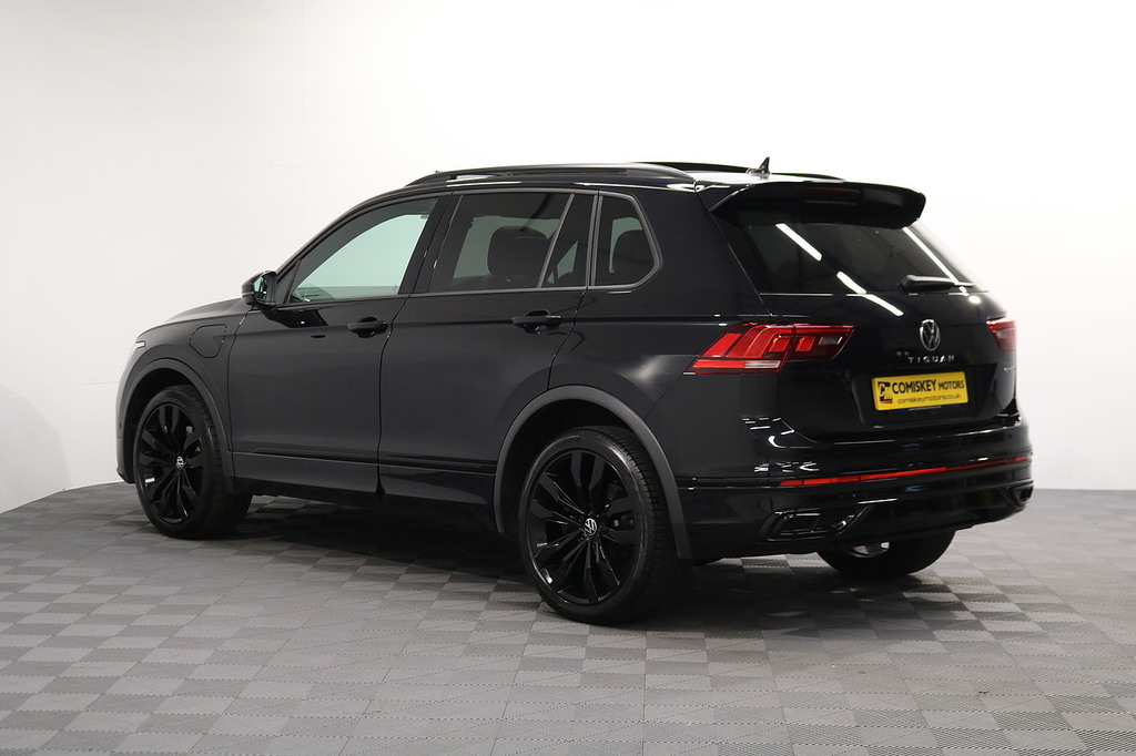 Volkswagen Tiguan Tsi Black Edition YF73EYK Black #4