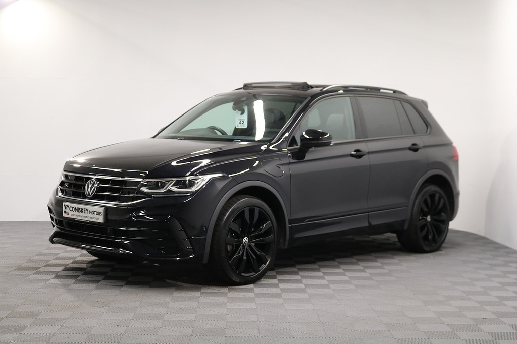 Volkswagen Tiguan Tsi Black Edition YF73EYK Black #3