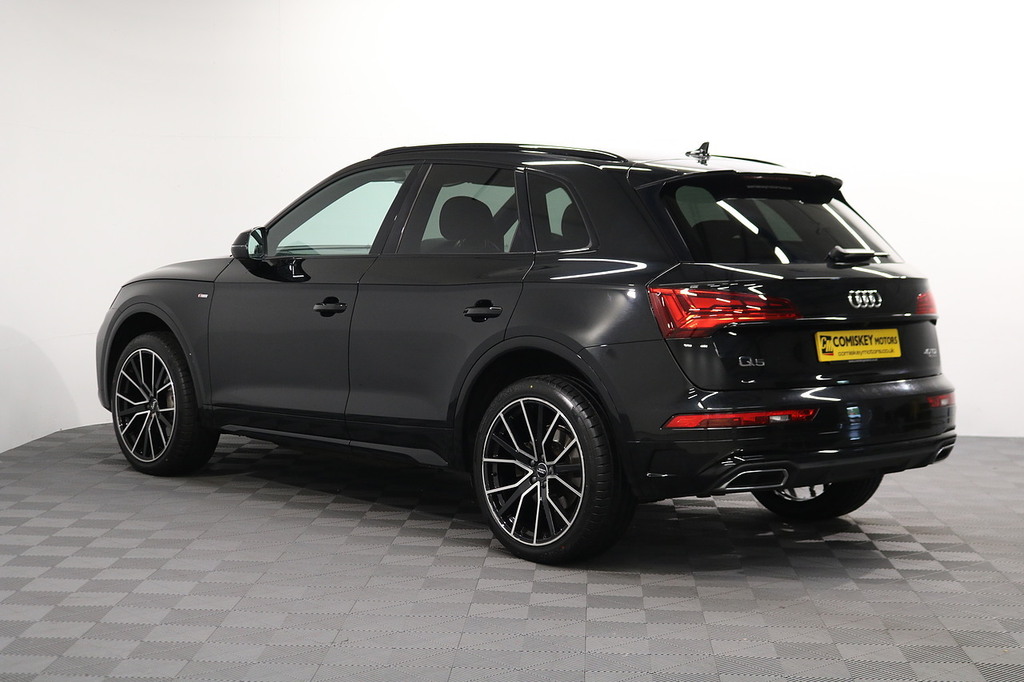 Audi Q5 Tdi S Line LS73GHU Black #4