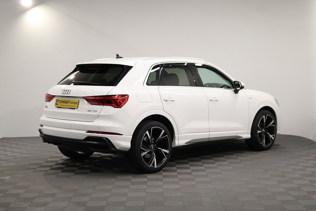 Audi Q3 Tdi S Line KW69EXO White #6