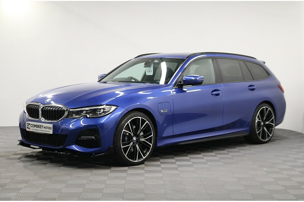 BMW 3 Series 330E M Sport HX71RPU Blue #3