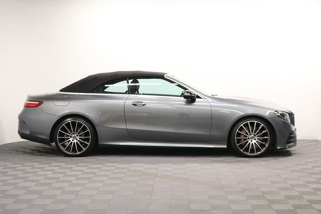 Mercedes-Benz E Class E220d Amg Line Premium Plus 9G-tronic Green #9