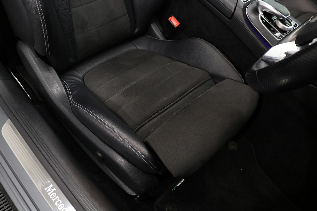 Mercedes-Benz E Class E220d Amg Line Premium Plus 9G-tronic Green #16