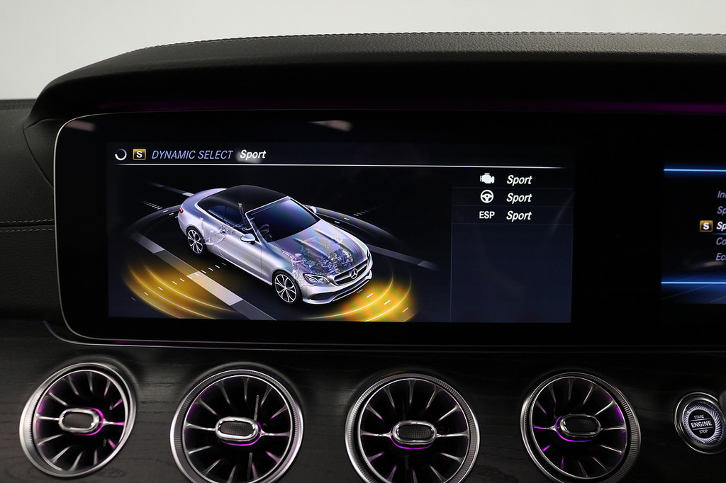 Mercedes-Benz E Class E220d Amg Line Premium Plus 9G-tronic Green #45