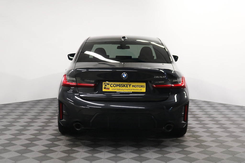 BMW 3 Series 320I M Sport Blue #5