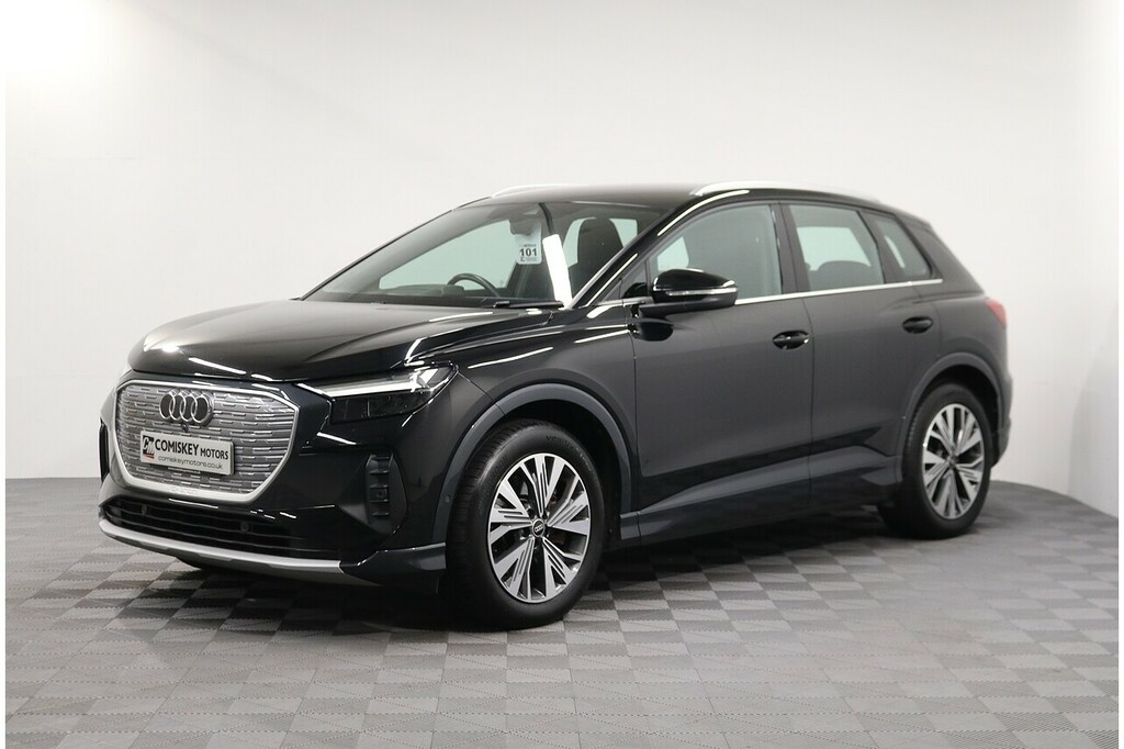 Audi Q4 E Tron Sport Black #3