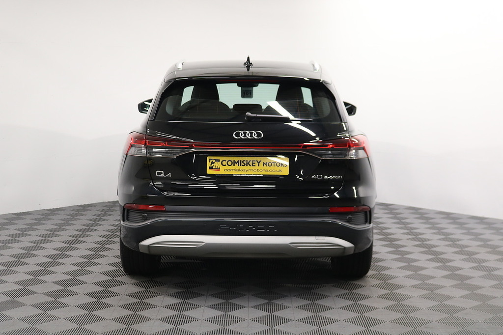 Audi Q4 E Tron Sport Black #5