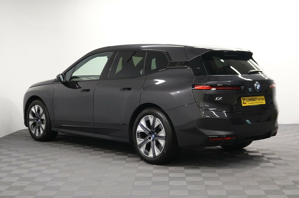 BMW iX 40 Sport Edition Grey #4