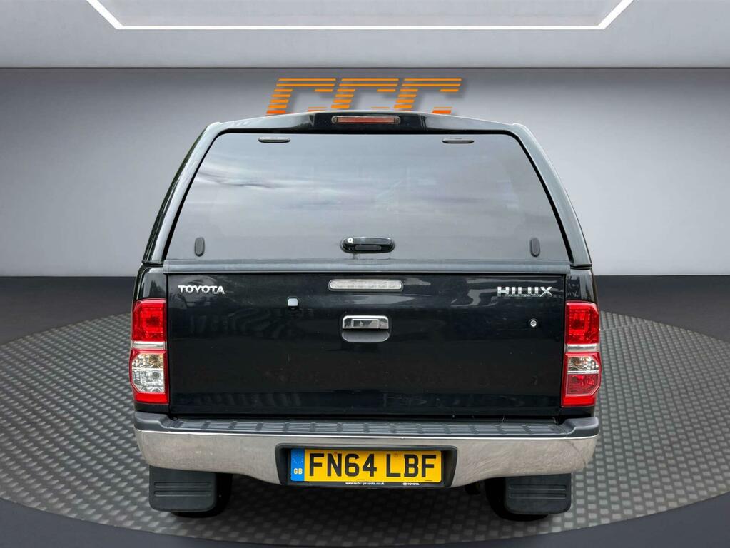Toyota HILUX Active 4X4 D-4d Sc White #14