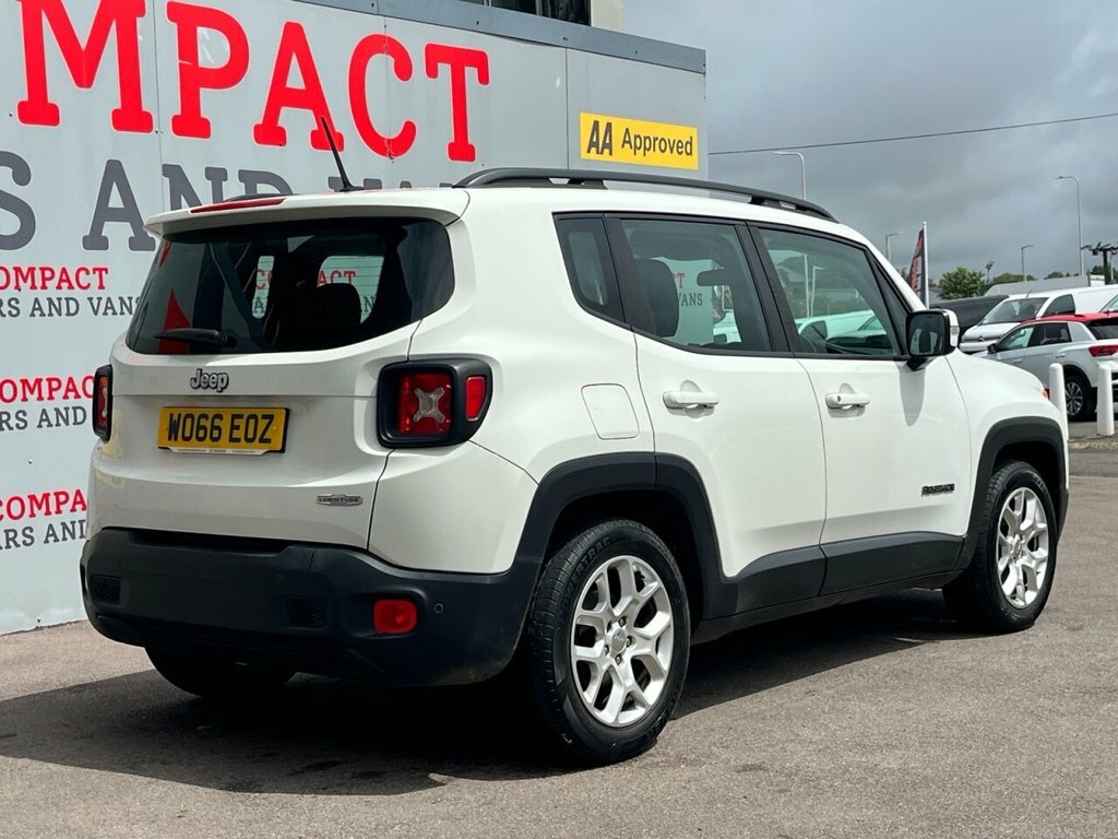 Jeep Renegade 1.4L Longitude White #5