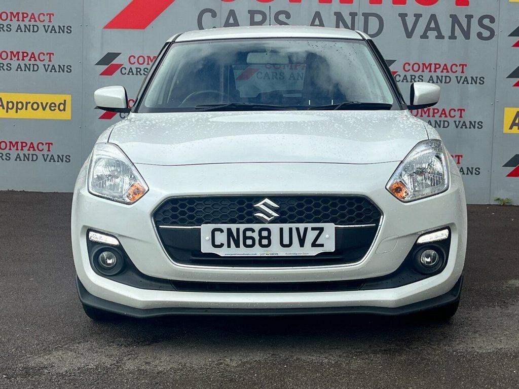 Suzuki Swift 1.2L Attitude White #3