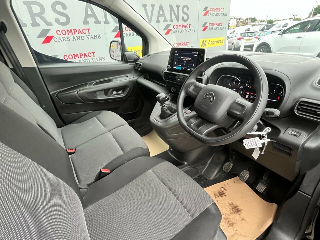 Citroen Berlingo Mpv Black #6