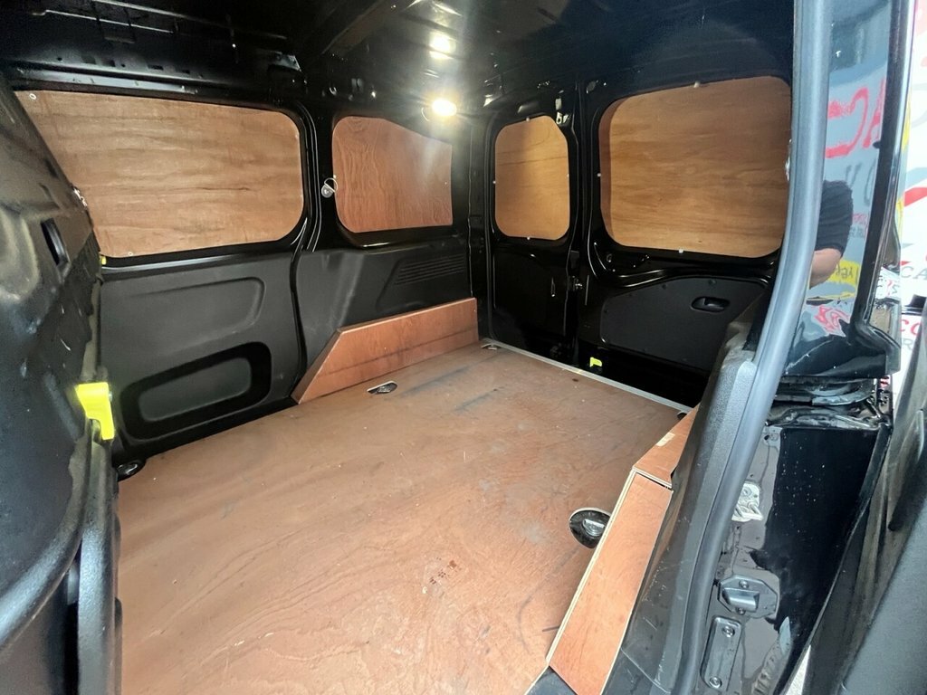 Citroen Berlingo 1.5 Bluehdi Driver Pro Black #8