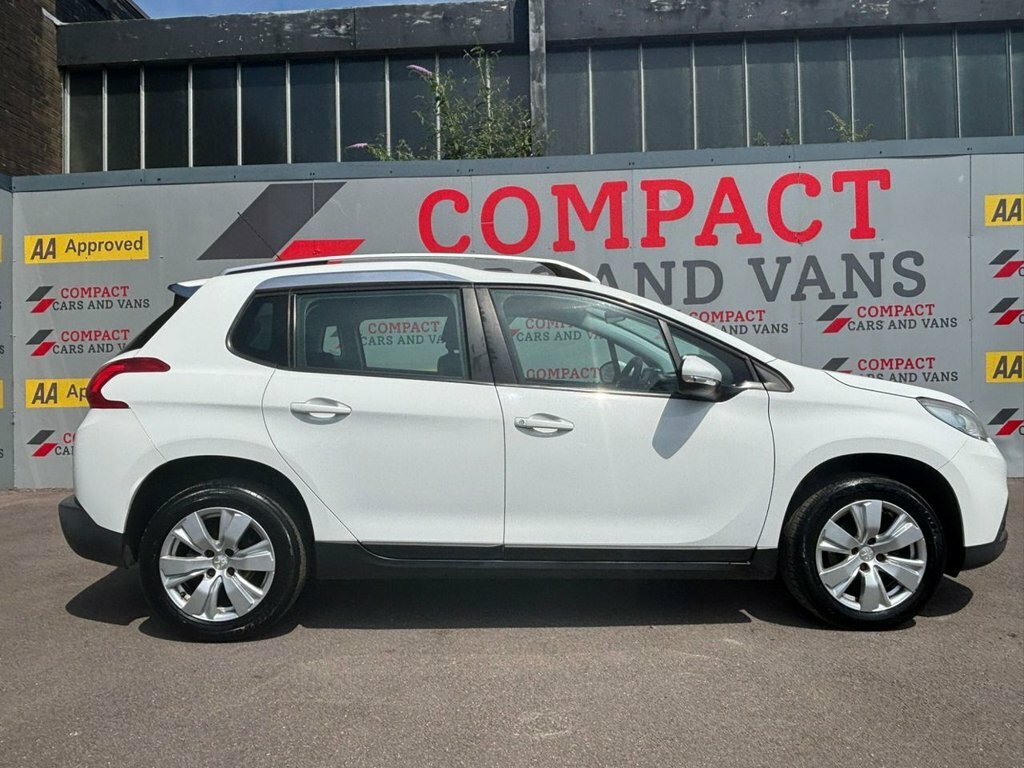 Peugeot 2008 1.2L Active White #4
