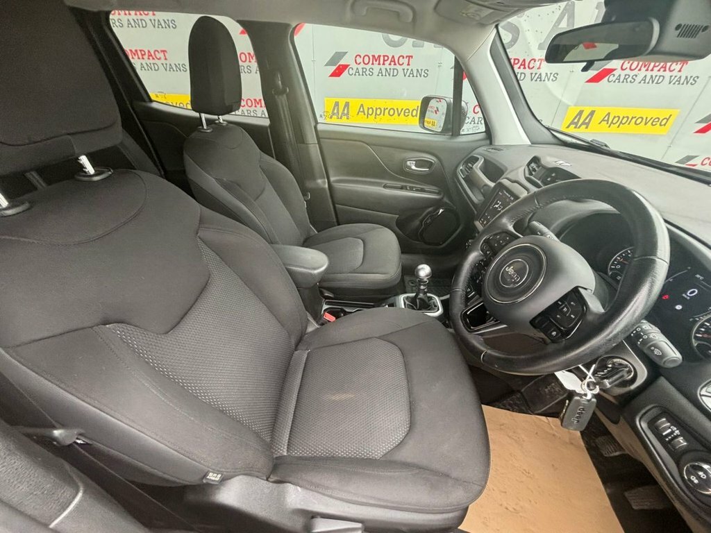Jeep Renegade 1.0 T3 Gse Night Eagle II Red #14