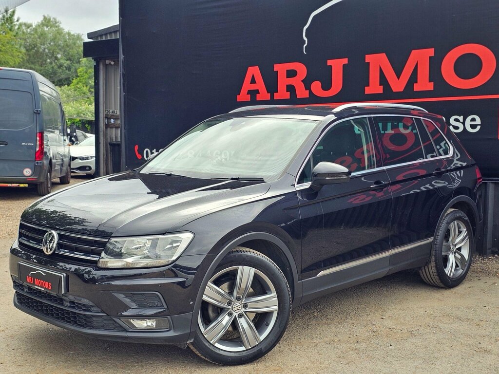 Volkswagen Tiguan 1.5 Tsi Evo Match Dsg Euro 6 Ss AP69HNF Black #3
