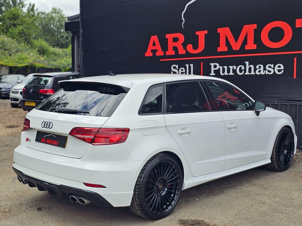 Audi S3 2.0 Tfsi Black Edition Sportback S Tronic Quattro White #6