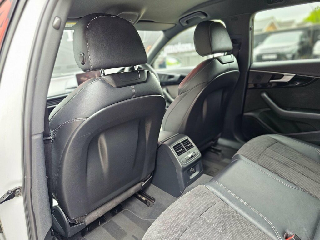 Audi A4 Avant 2.0 Tdi 40 Black Grey #35