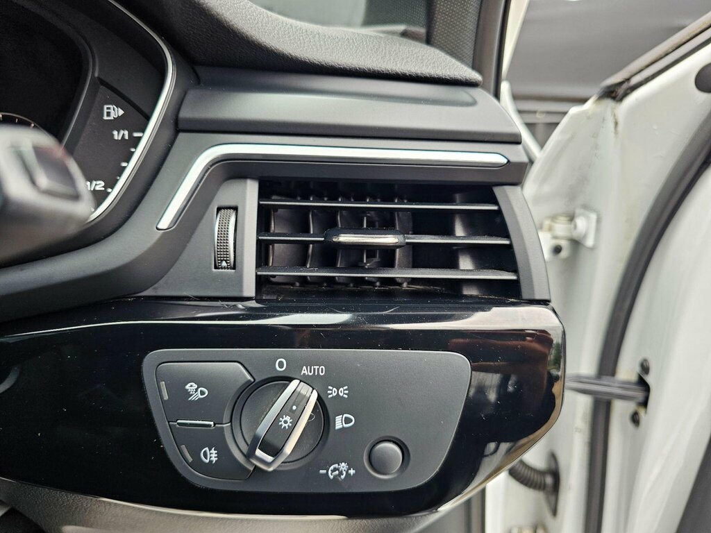 Audi A4 Avant 2.0 Tdi 40 Black Grey #45