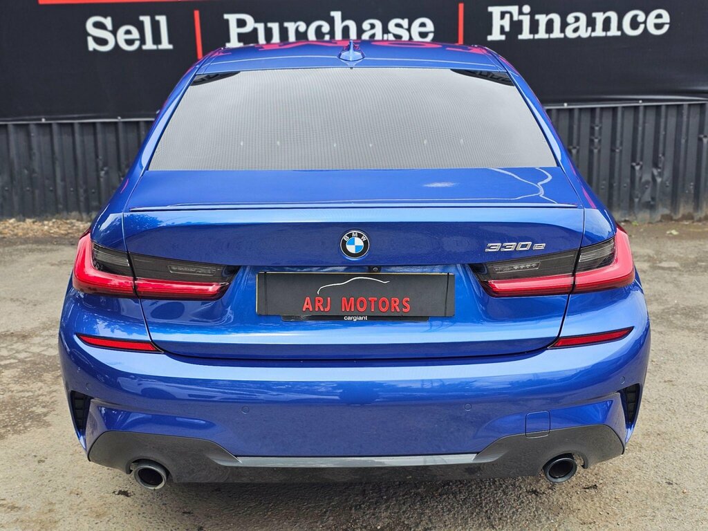 BMW 3 Series 330E Se Pro Step Black #7