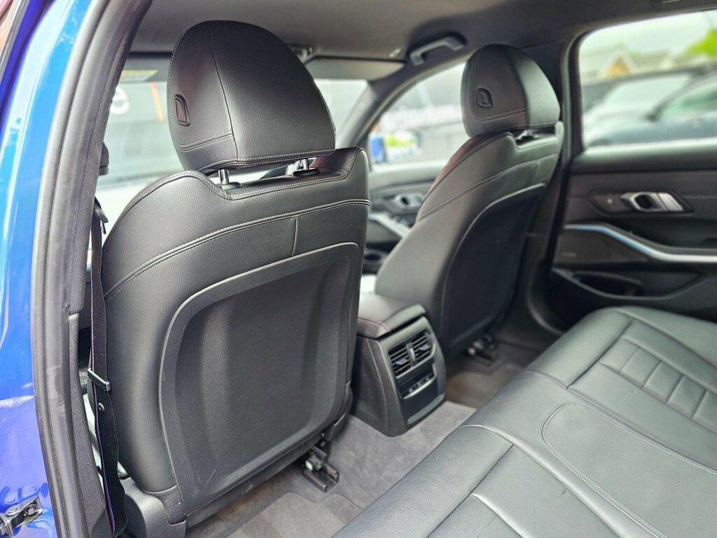 BMW 3 Series 330E Se Pro Step Black #27