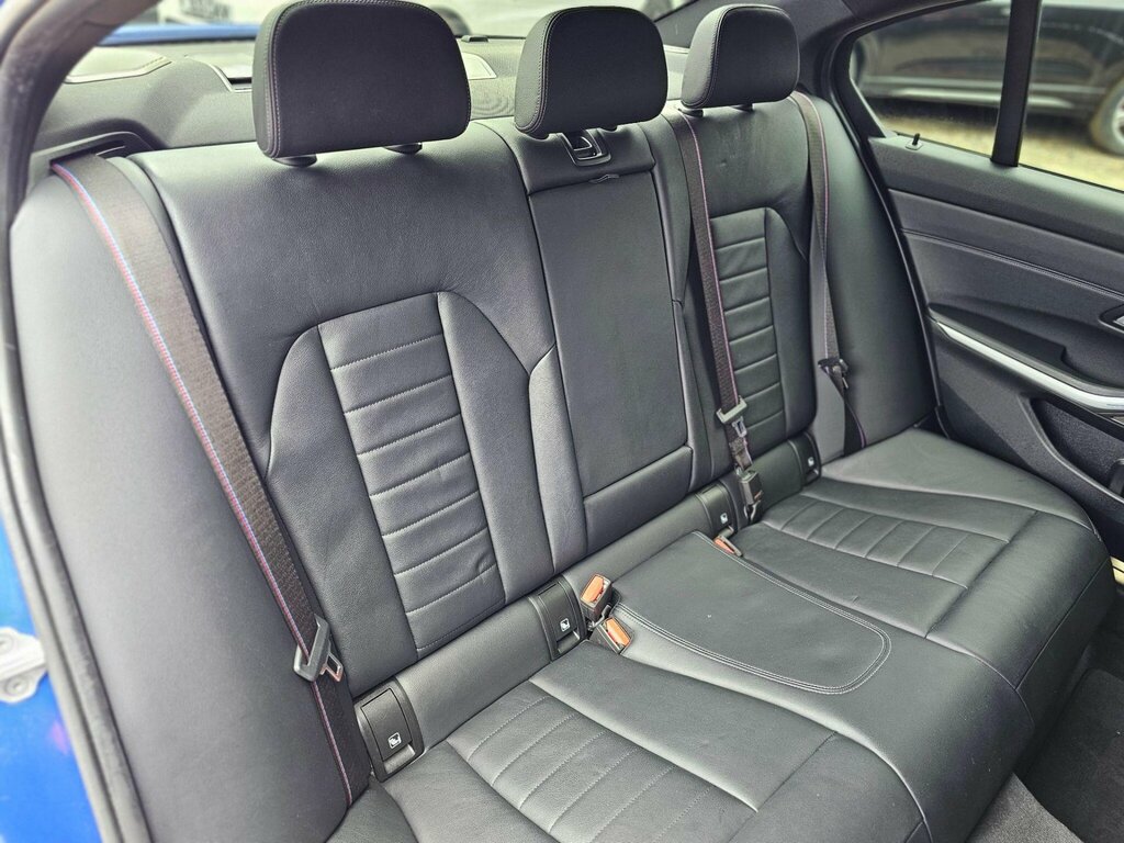 BMW 3 Series 330E Se Pro Step Black #23