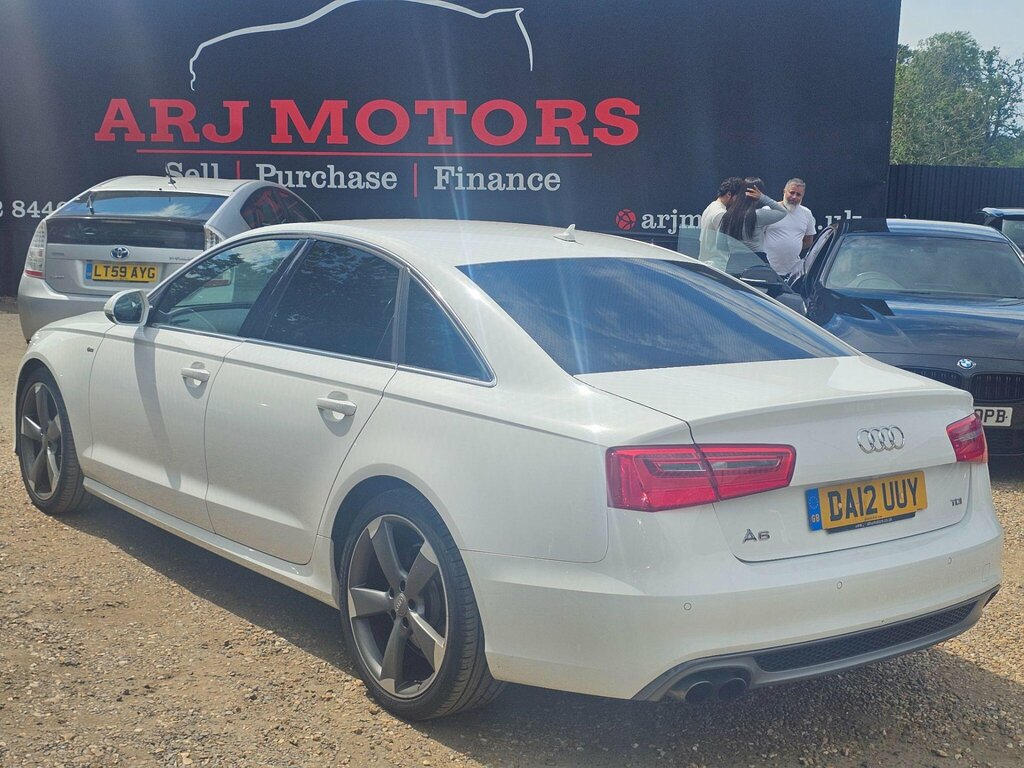 Audi A6 Saloon Saloon 2.0 Tdi Se Multitronic Euro 5 Ss 20 Black #13