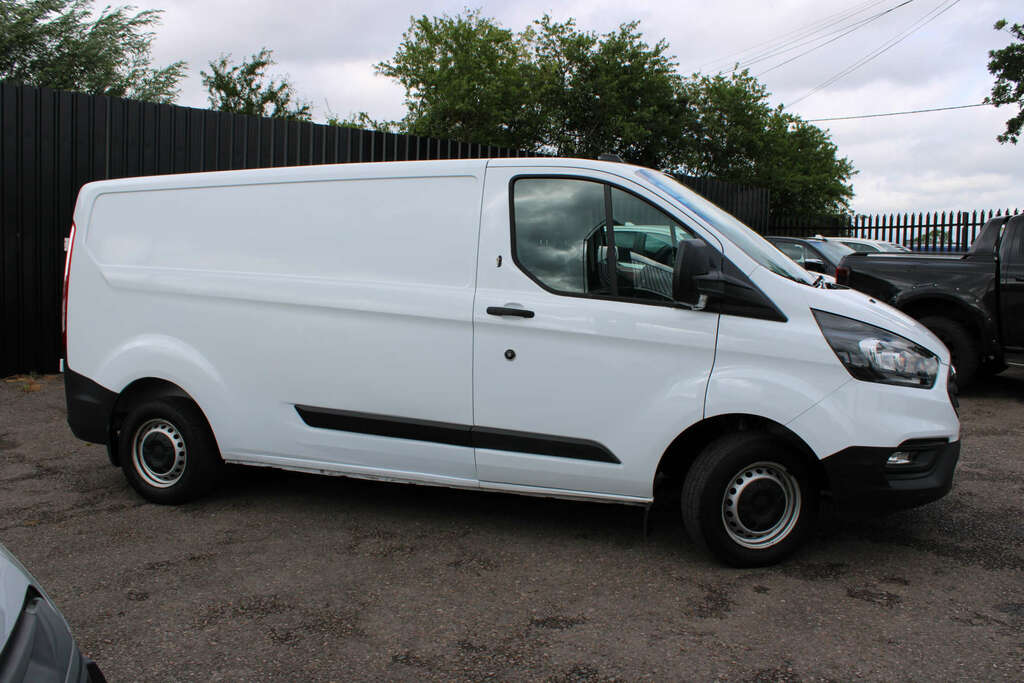 Ford Transit Custom 2.0 Transit Custom 300 Leader Ecoblue LJ23GTD White #2