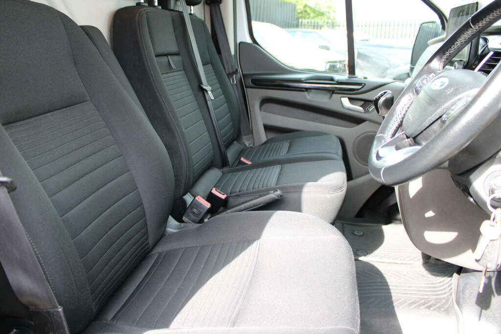 Ford Transit Custom 2.0 Transit Custom 300 Limited Ecoblue KP22TWN White #5