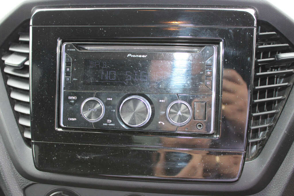 Isuzu D-Max 1.9 D-max Utility 4Wd BW23EFG Silver #4