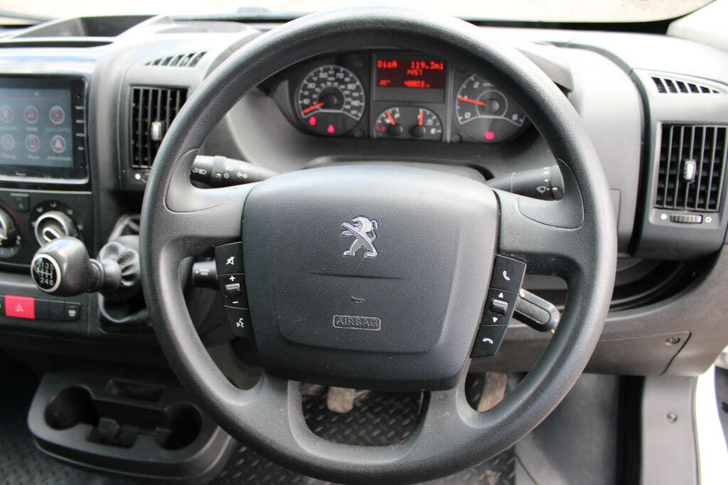 Peugeot Boxer 2.2 Boxer 435 Professional Premium Plus L4h2 Blueh White #6