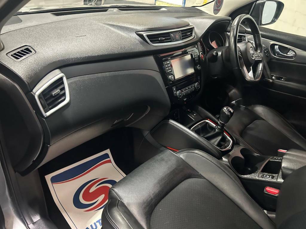 Nissan Qashqai Hatchback 1.5 Dci 115 Tekna Grey #3