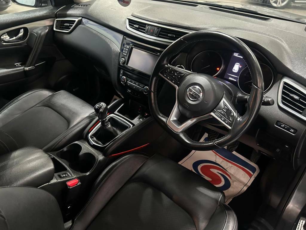 Nissan Qashqai Hatchback 1.5 Dci 115 Tekna Grey #4