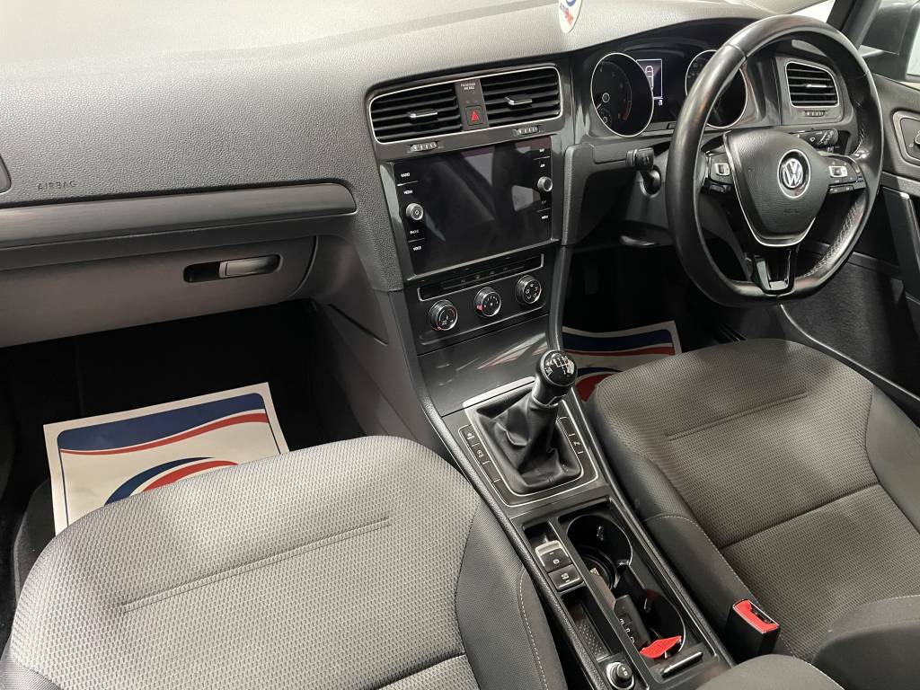 Volkswagen Golf Hatchback 1.5 Tsi Evo Match Grey #4