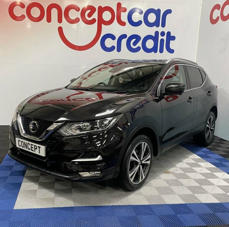 Nissan Qashqai Hatchback 1.3 Dig-t N-connecta Black #5