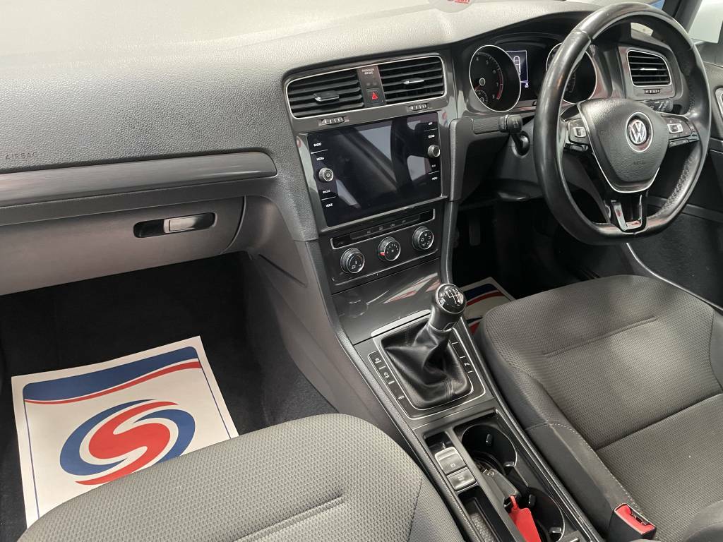 Volkswagen Golf Hatchback 1.5 Tsi Evo Se White #3