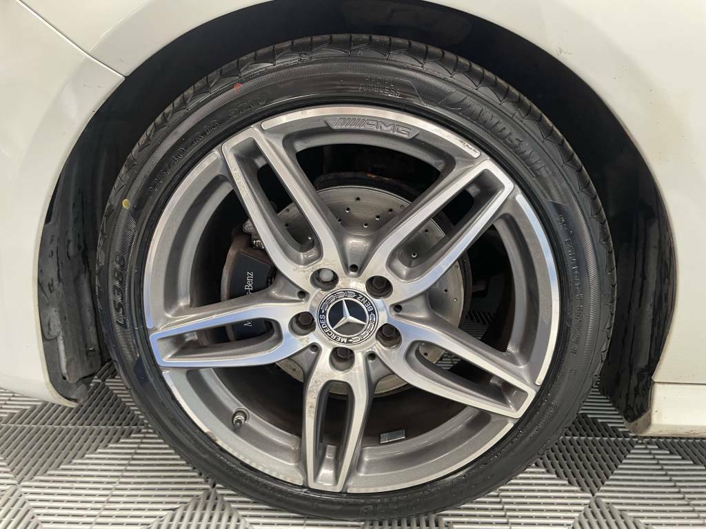 Mercedes-Benz A Class Hatchback A180 Amg Line White #5