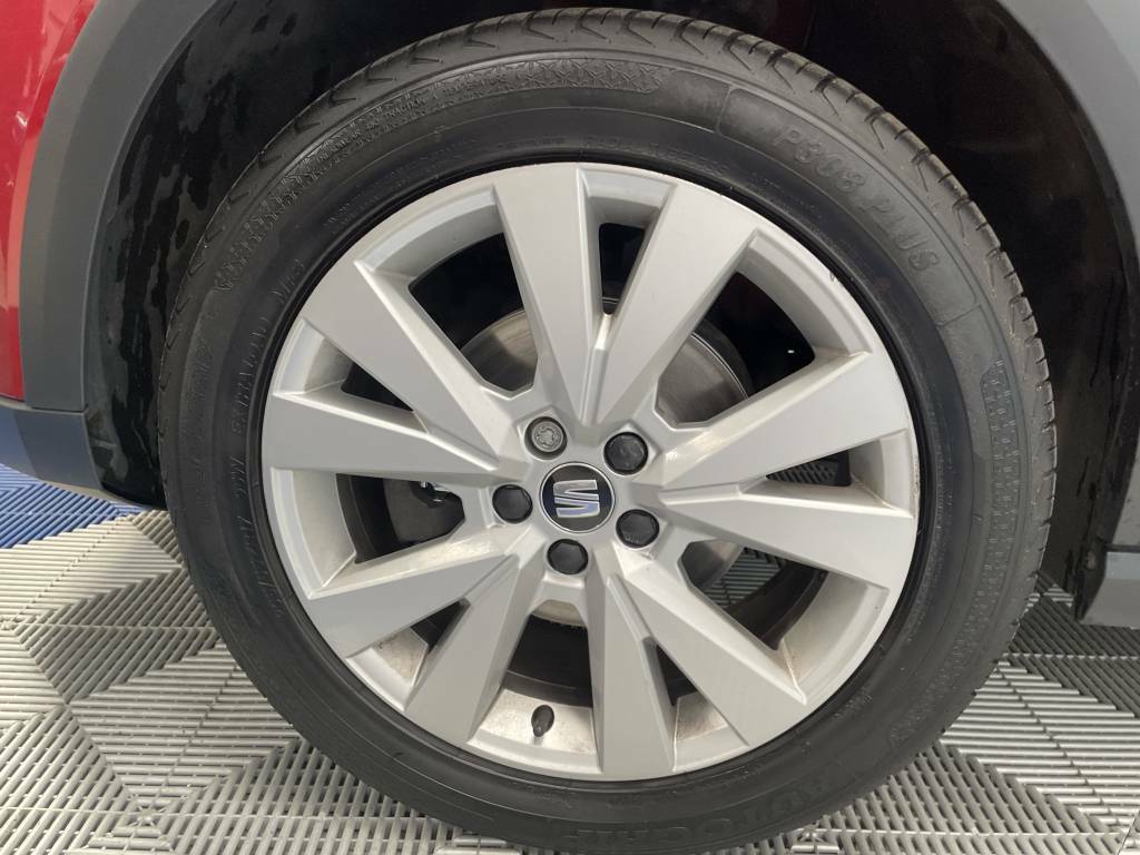 Seat Arona Hatchback Red #5