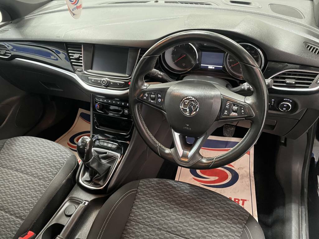 Vauxhall Astra Hatchback 1.4I 16V Sri  Black #3
